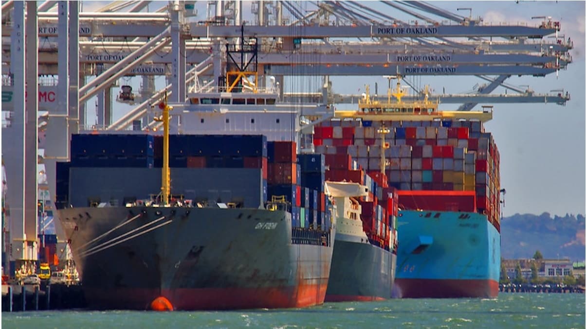 Oakland Port Stabilizes Despite Fewer Vessel Calls