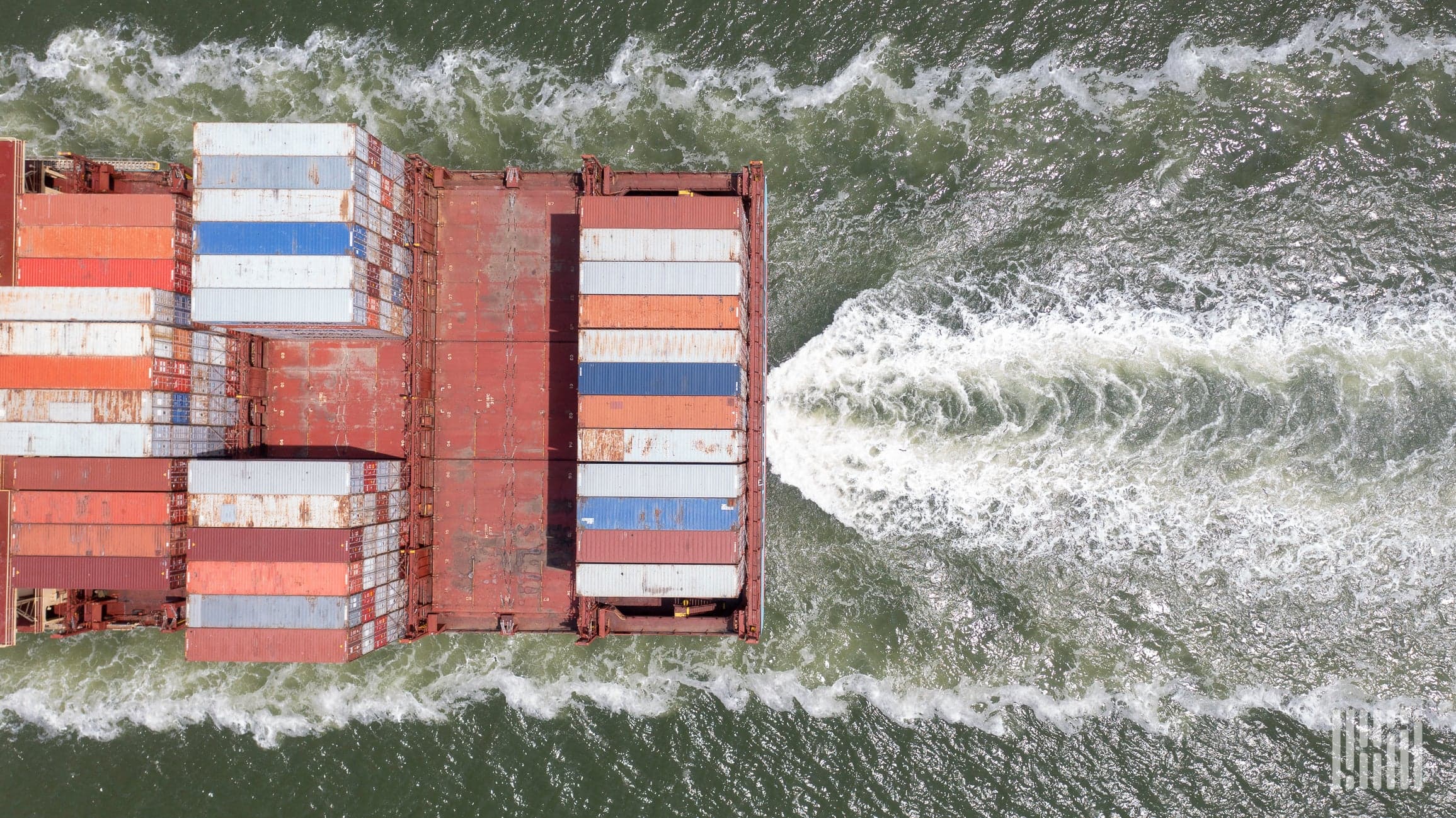 Federal Maritime Commission Reaches Full Staffing After New Commissioner Sworn In